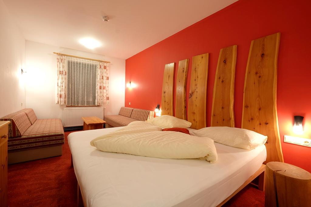 Alpenhotel Marcius Sonnenalpe Nassfeld Δωμάτιο φωτογραφία