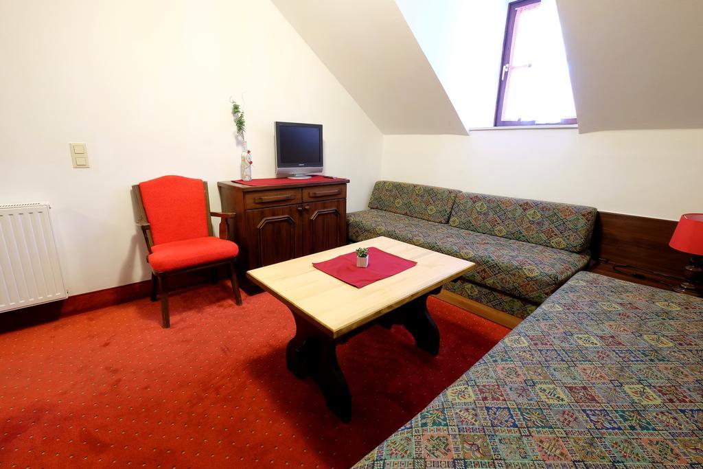 Alpenhotel Marcius Sonnenalpe Nassfeld Δωμάτιο φωτογραφία