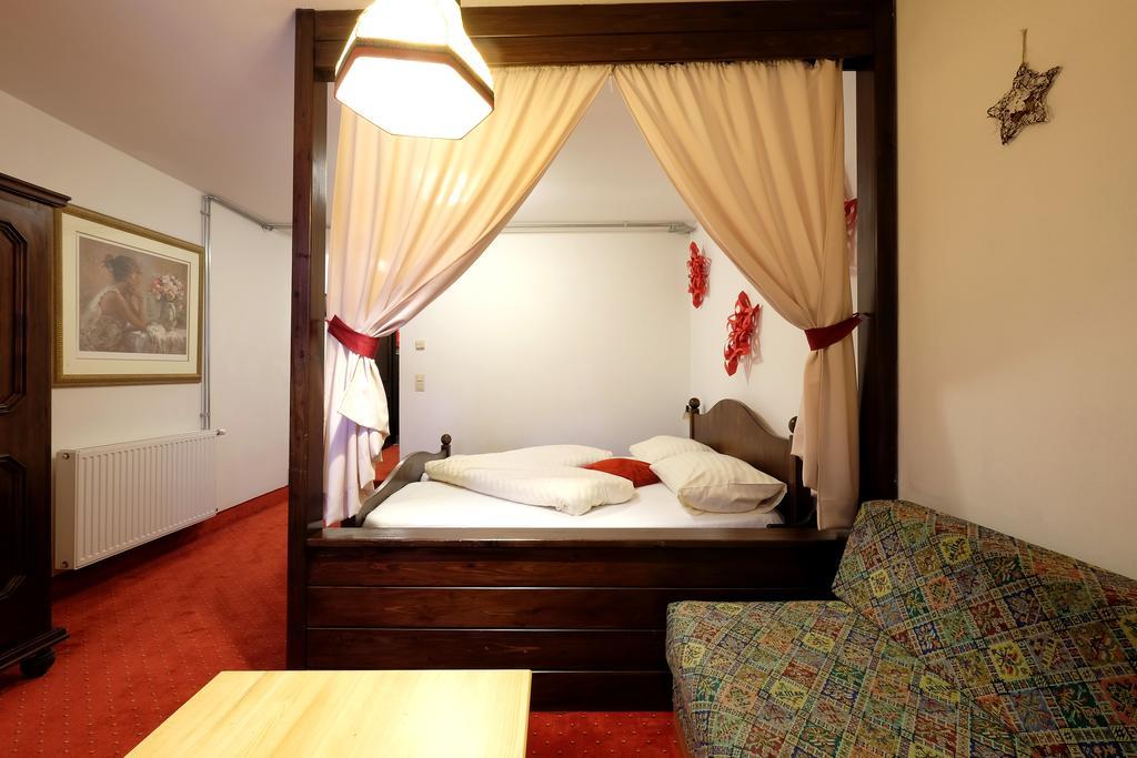 Alpenhotel Marcius Sonnenalpe Nassfeld Δωμάτιο φωτογραφία